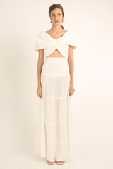 CROPPED ALAMANDA - THE WILD SHOWCASE