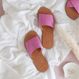 Raquel - THE WILD SHOWCASE