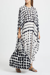 Zohra Beach Bag - THE WILD SHOWCASE