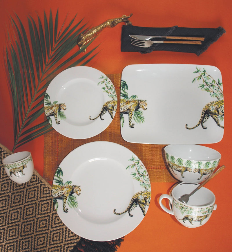 4x Dinner plates Jungle Stories Panther - THE WILD SHOWCASE